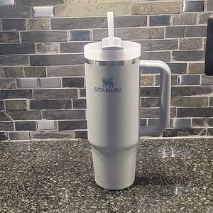 Stanley 30 oz. Quencher H2.0 FlowState Tumbler